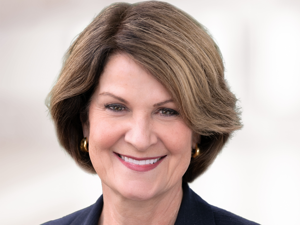 Marillyn Hewson blurred background