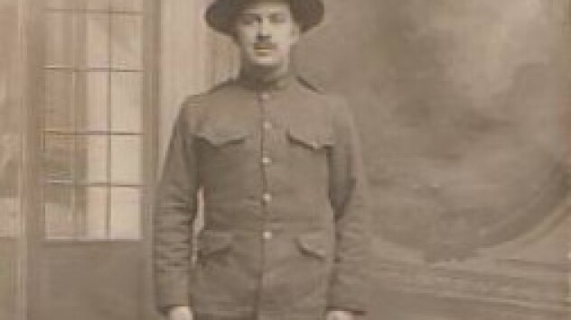 A Johnson & Johnson employee during World War I.