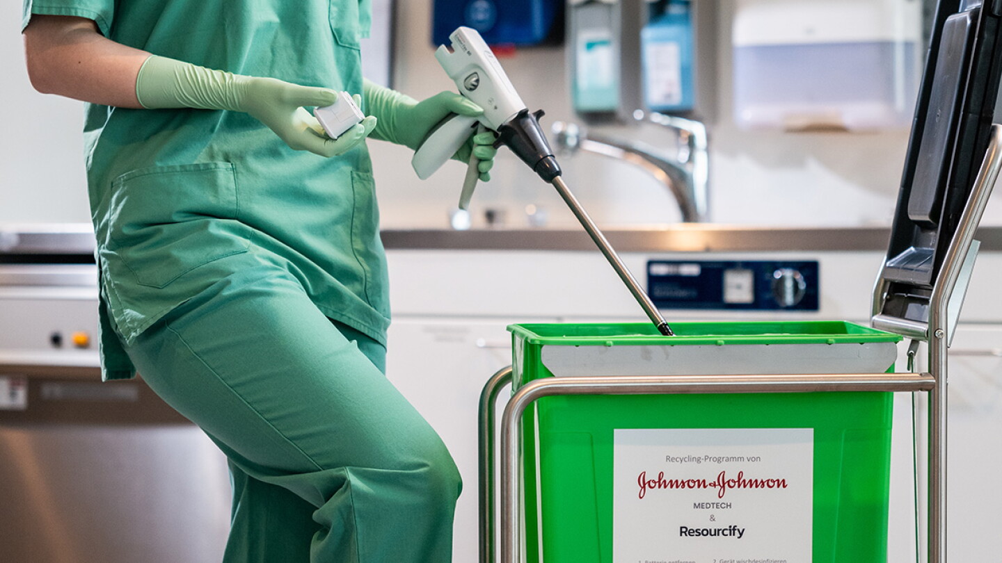 3 ways Johnson & Johnson is helping make healthcare more sustainable 3 ways Johnson & Johnson is helping make healthcare more sustainable